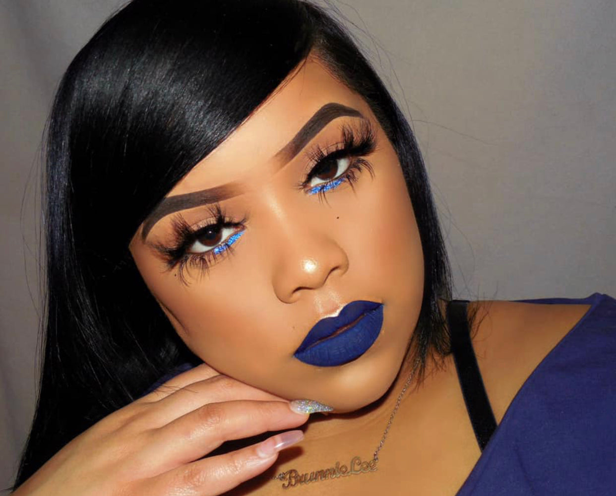 Give me the Blues Make Up | Shanel Cosmetics